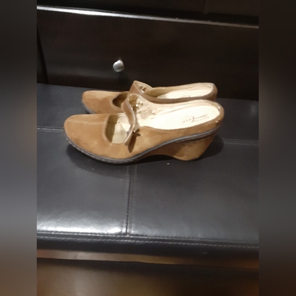 Strictly Comfort Women's Leather Wedge Mary Jane Brown Heel Upper Size 7M - Picture 3 of 12
